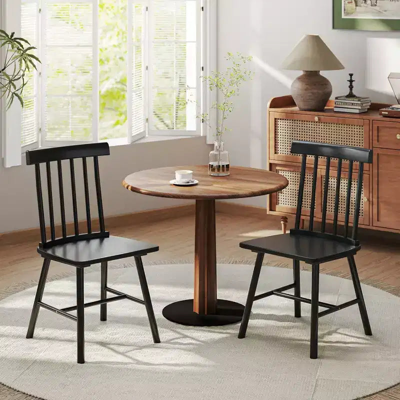 Set di sedie da pranzo HOMCOM Windsor, sedie da cucina in legno stile rustico con struttura in legno di gomma, schienale a fuso per sala da pranzo, soggiorno