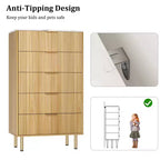 Comò alto in legno con scanalature, 5 cassetti e maniglie dorate per camera da letto, soggiorno, corridoio, ingresso