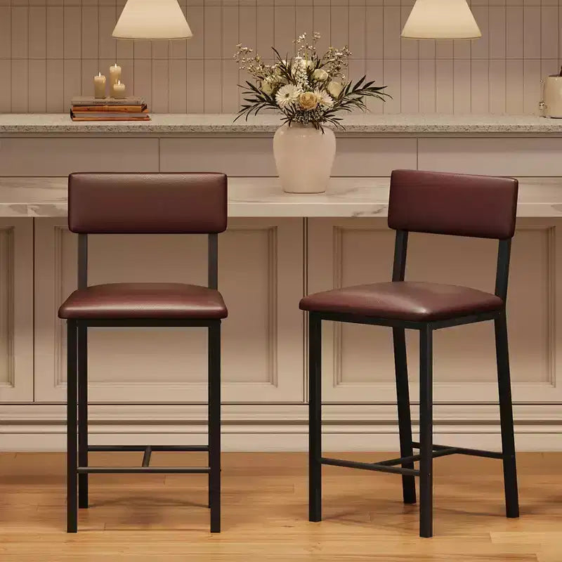 Set di 2 sgabelli da bar, sgabelli da bancone con schienale, in pelle PU imbottita e spesse gambe in metallo, sedie per isola cucina