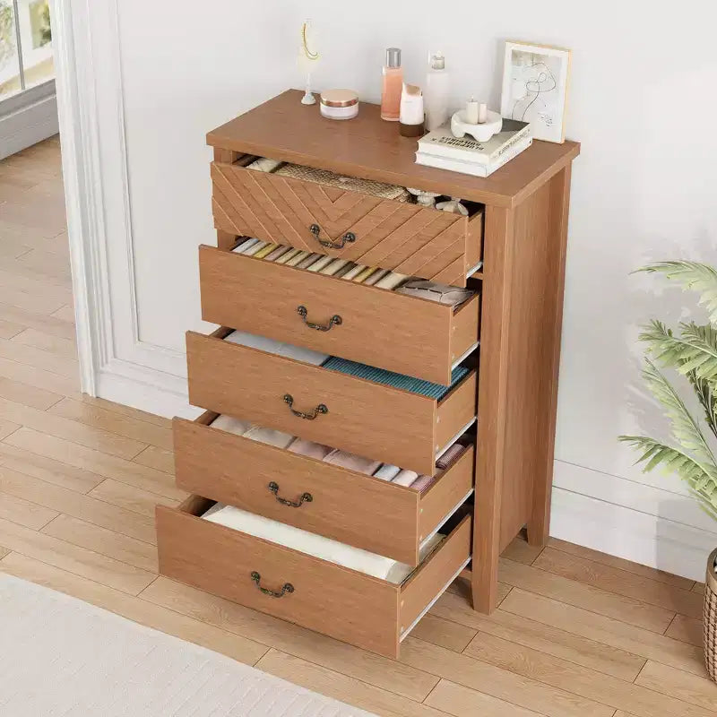 Cassettiera a 5 cassetti per camera da letto, comodino a 5 cassetti marrone con elegante design a V, organizer in legno per soggiorno, cameretta dei bambini