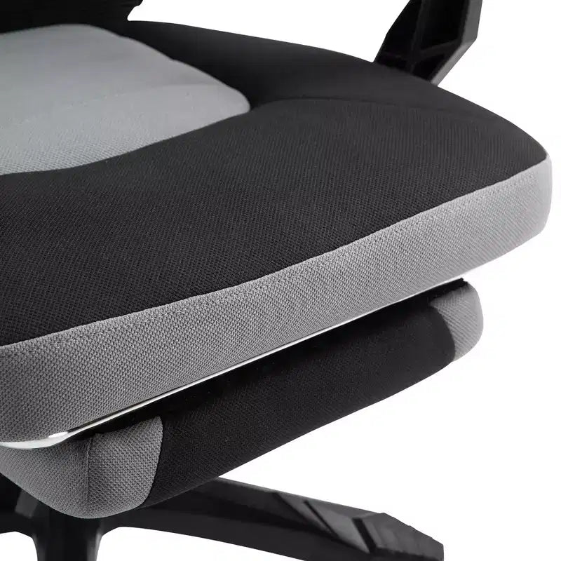 Sedia ergonomica da ufficio per casa poltrona direzionale reclinabile con poggiapiedi, schienale in rete, supporto lombare e ruote